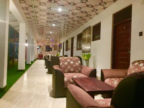 Гостиница Thisara Guest House  Patthini Pedesa